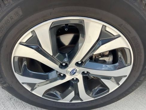 Used 2022 Subaru Outback Limited w/ Popular Package #2 AWD/4WD image 7