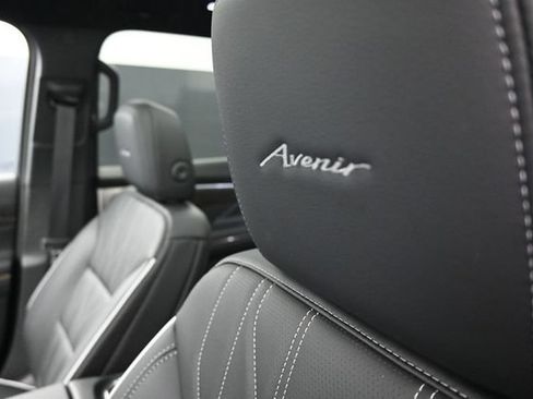 Used 2026 Buick Enclave Avenir w/ Super Cruise Package AWD/4WD image 13
