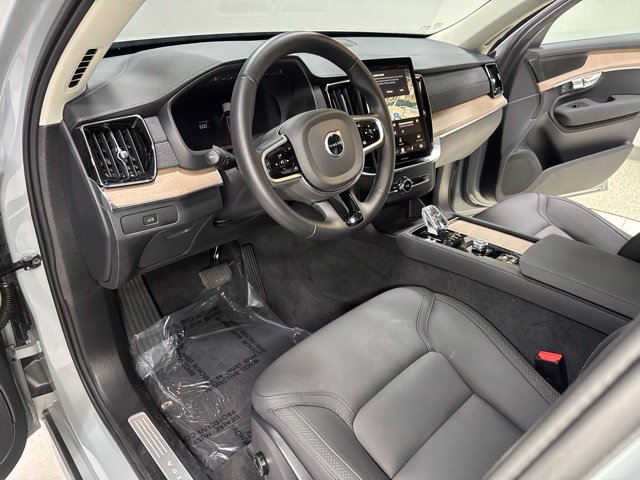 Used 2026 Volvo XC90 B6 Plus AWD/4WD image 15