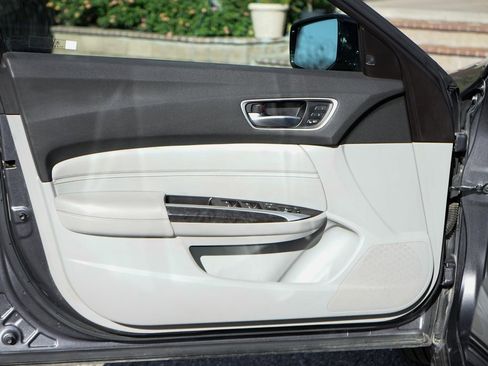 Used 2019 Acura TLX V6 SH-AWD w/ Advance Package image 15