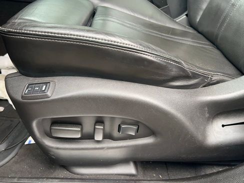 Used 2013 Cadillac SRX Performance w/ Driver Awareness Package image 12