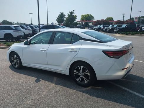 Used 2022 Nissan Sentra SV FWD image 6