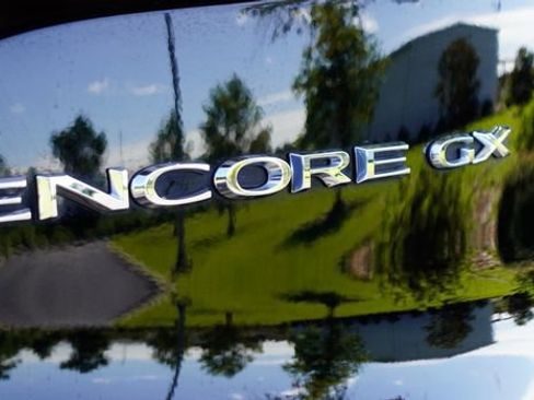 Used 2022 Buick Encore GX Select w/ Sport Touring Package image 42