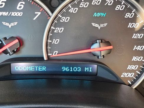 Used 2008 Chevrolet Corvette Convertible w/ Preferred Equipment Group RWD image 26