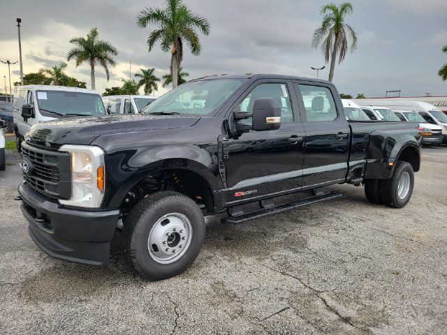 New 2027 Ford F350 XL AWD/4WD image 2