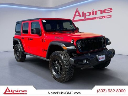 Used 2025 Jeep Wrangler Unlimited Sport AWD/4WD image 7