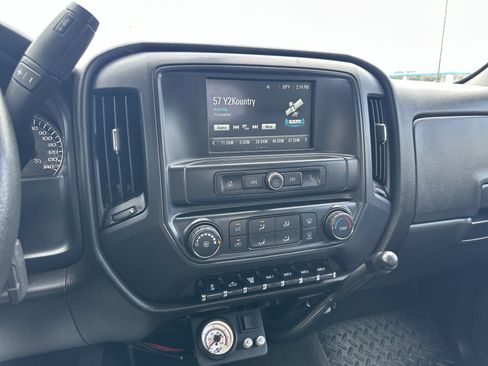 Used 2018 Chevrolet Silverado 3500 W/T w/ WT Convenience Package AWD/4WD image 13