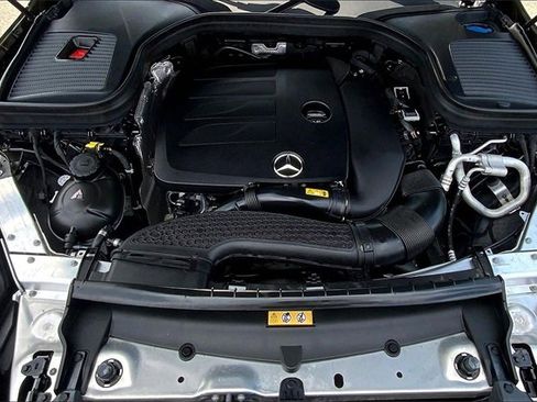 Used 2022 Mercedes-Benz GLC 300 image 26