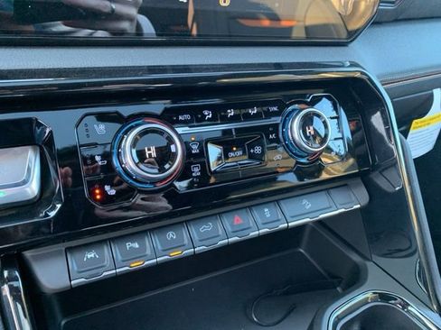 New 2026 GMC Sierra 1500 AT4 w/ AT4 Premium Package image 23