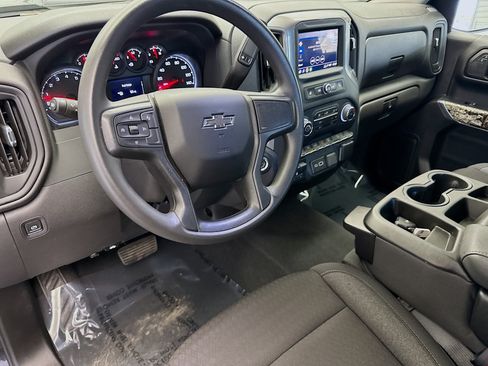 Used 2024 Chevrolet Silverado 1500 Custom Trail Boss w/ Realtree Special Edition image 7