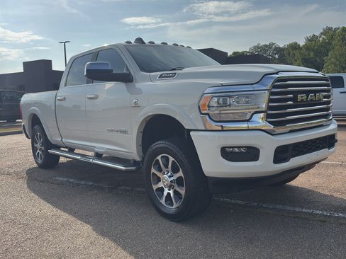 Used 2022 RAM 3500 Limited AWD/4WD image 1