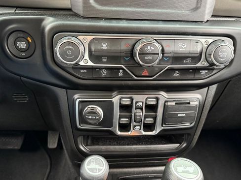 Certified 2021 Jeep Wrangler Unlimited Sport image 21