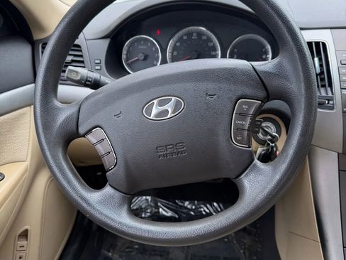 Used 2010 Hyundai Sonata GLS image 14