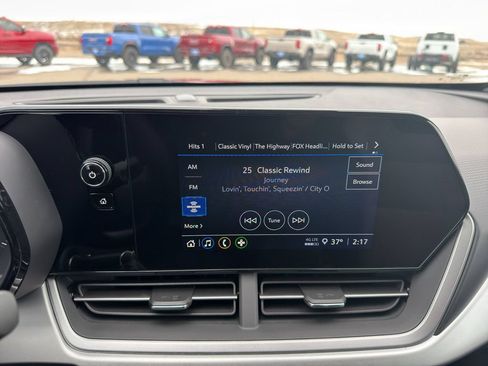 New 2026 Chevrolet Trax LS w/ LS Convenience Package FWD image 10