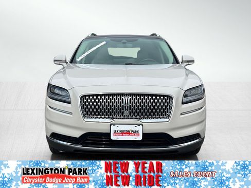 Used 2021 Lincoln Nautilus Reserve image 5