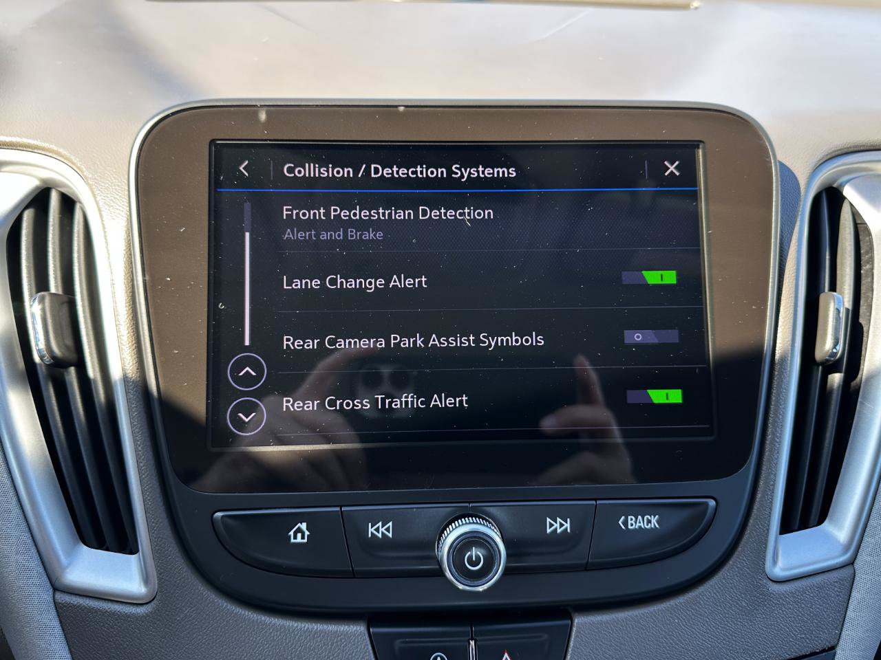 Used 2020 Chevrolet Malibu LS w/ Driver Confidence Package II FWD image 67