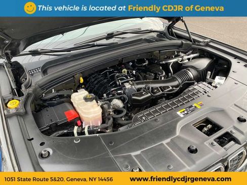 Used 2022 Jeep Grand Cherokee L Limited AWD/4WD image 28