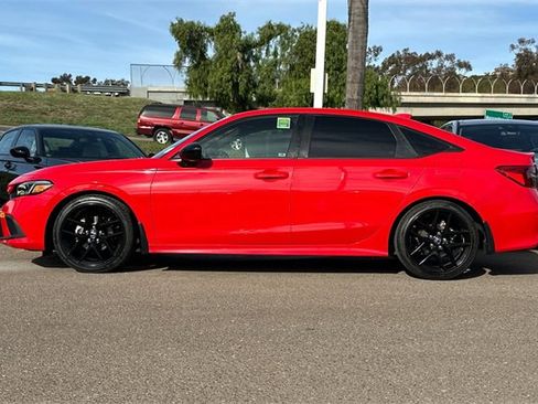Certified 2024 Honda Civic Sport image 9