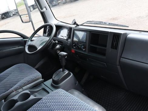 Used 2023 Chevrolet Low Cab Forward 5500XD RWD image 11