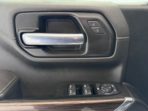 Used 2022 Chevrolet Silverado 1500 RST image 25