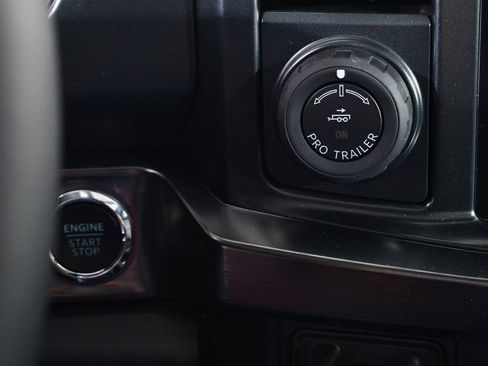 New 2026 Ford F350 Lariat w/ Black Appearance Package image 32