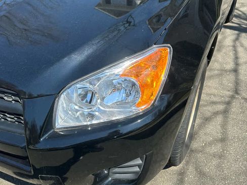 Used 2011 Toyota RAV4 4WD w/ Base L4 Extra Value Pkg image 2