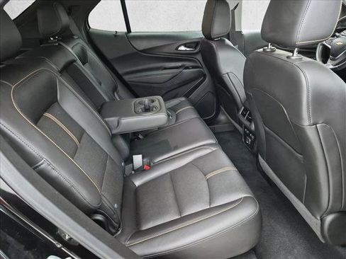 Used 2022 Chevrolet Equinox Premier FWD image 20