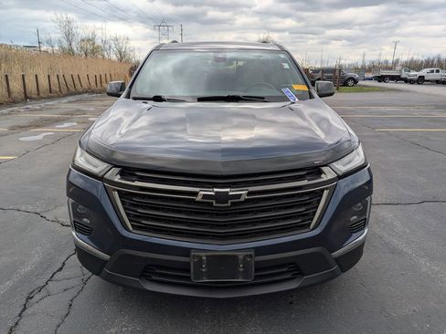 Used 2022 Chevrolet Traverse LS w/ Midnight/Sport Edition image 2