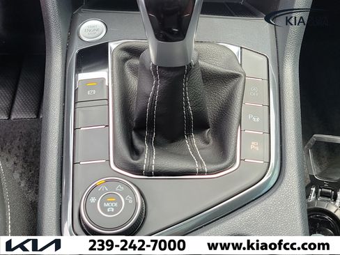 Used 2024 Volkswagen Tiguan SEL R-Line AWD/4WD image 30