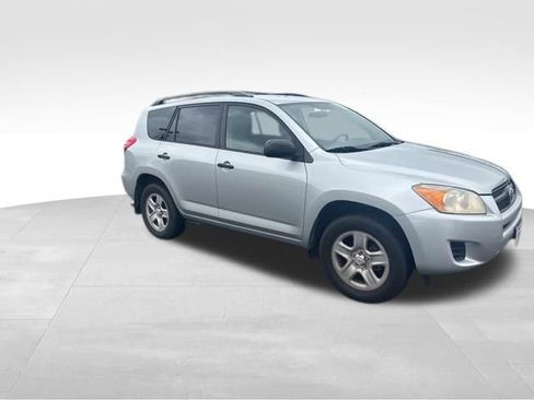Used 2011 Toyota RAV4 4WD w/ Preferred Premium Pkg image 4