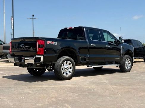 Used 2024 Ford F250 Lariat w/ Chrome Package AWD/4WD image 2