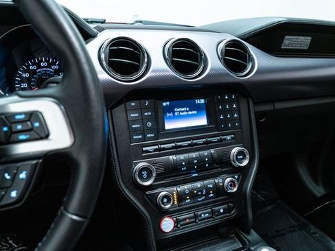 Used 2017 Ford Mustang GT RWD image 26