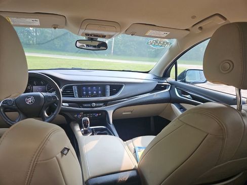 Used 2020 Buick Enclave Essence w/ LPO, Luxury Package AWD/4WD image 22