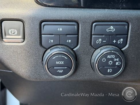 Used 2024 Chevrolet Silverado 2500 LT image 10