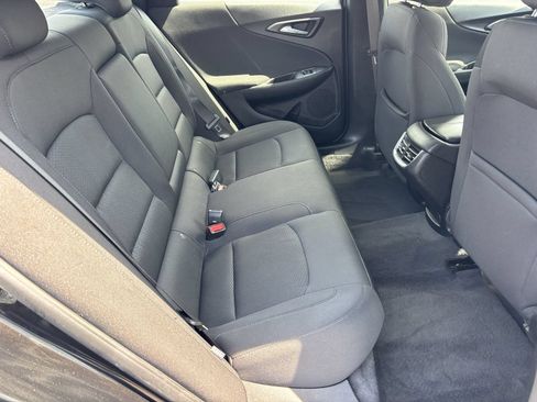 Used 2020 Chevrolet Malibu LT FWD image 26