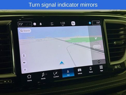 Used 2021 Chrysler Pacifica Touring-L image 17