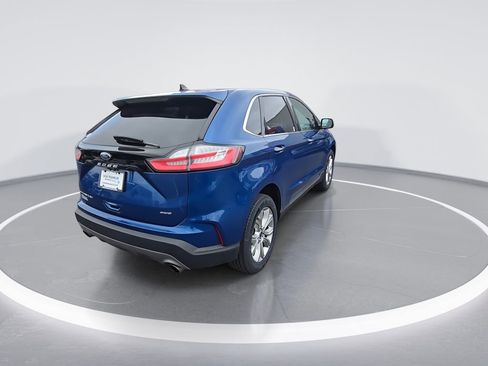 Used 2022 Ford Edge Titanium image 8