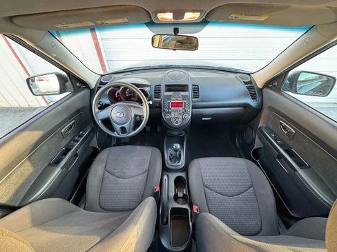 Used 2011 Kia Soul image 17