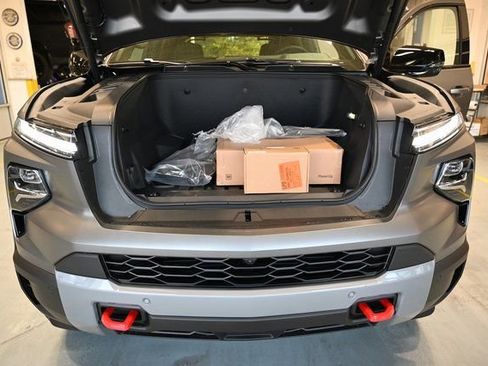 New 2026 Chevrolet Silverado EV Trail Boss w/ Premium Package image 36