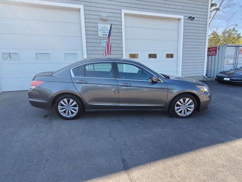Used 2012 Honda Accord EX-L image 8