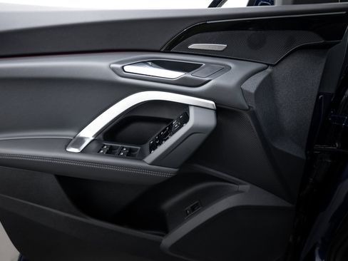 New 2025 Audi Q5 2.0T Premium Plus image 13