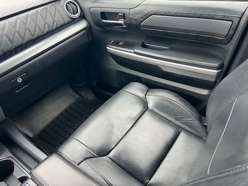 Used 2017 Toyota Tundra Platinum AWD/4WD image 12