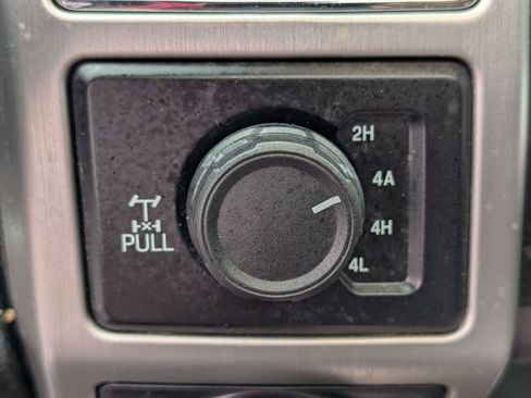 Used 2019 Ford F150 Platinum w/ Equipment Group 701A Luxury image 38