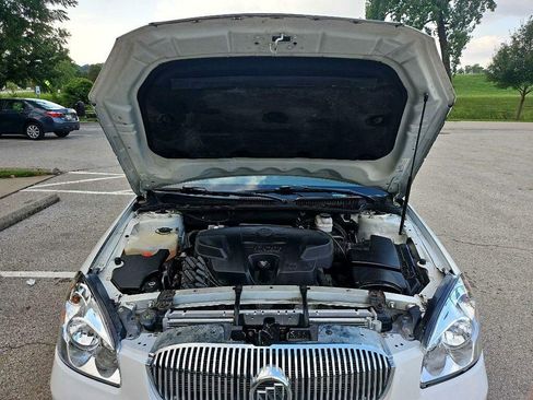 Used 2008 Buick Lucerne CX image 38