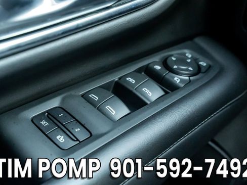 Used 2022 Chevrolet Tahoe LT w/ Luxury Package image 29