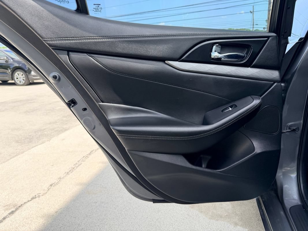 Used 2018 Nissan Maxima 3.5 SV FWD image 25