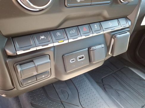 New 2026 Chevrolet Silverado 1500 Custom Trail Boss AWD/4WD image 21