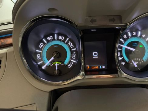 Used 2012 Buick LaCrosse image 27