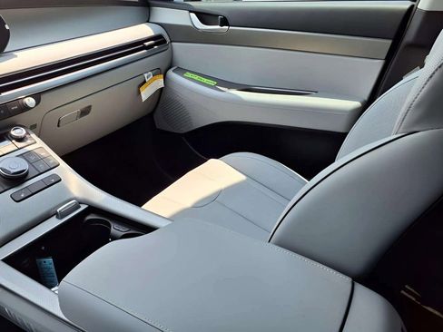 New 2025 Hyundai Palisade SEL image 12
