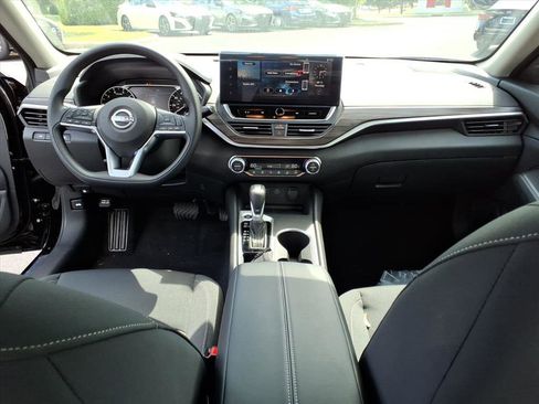 New 2025 Nissan Altima 2.5 SV w/ SV Special Edition Package image 7